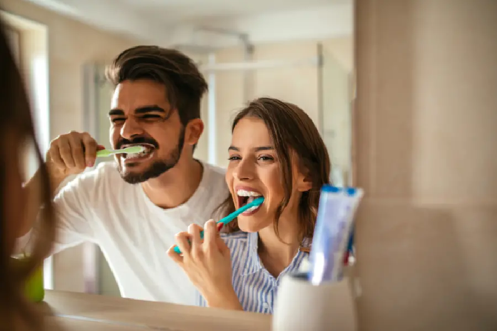 Jak wybielić zęby w domowym zaciszu?